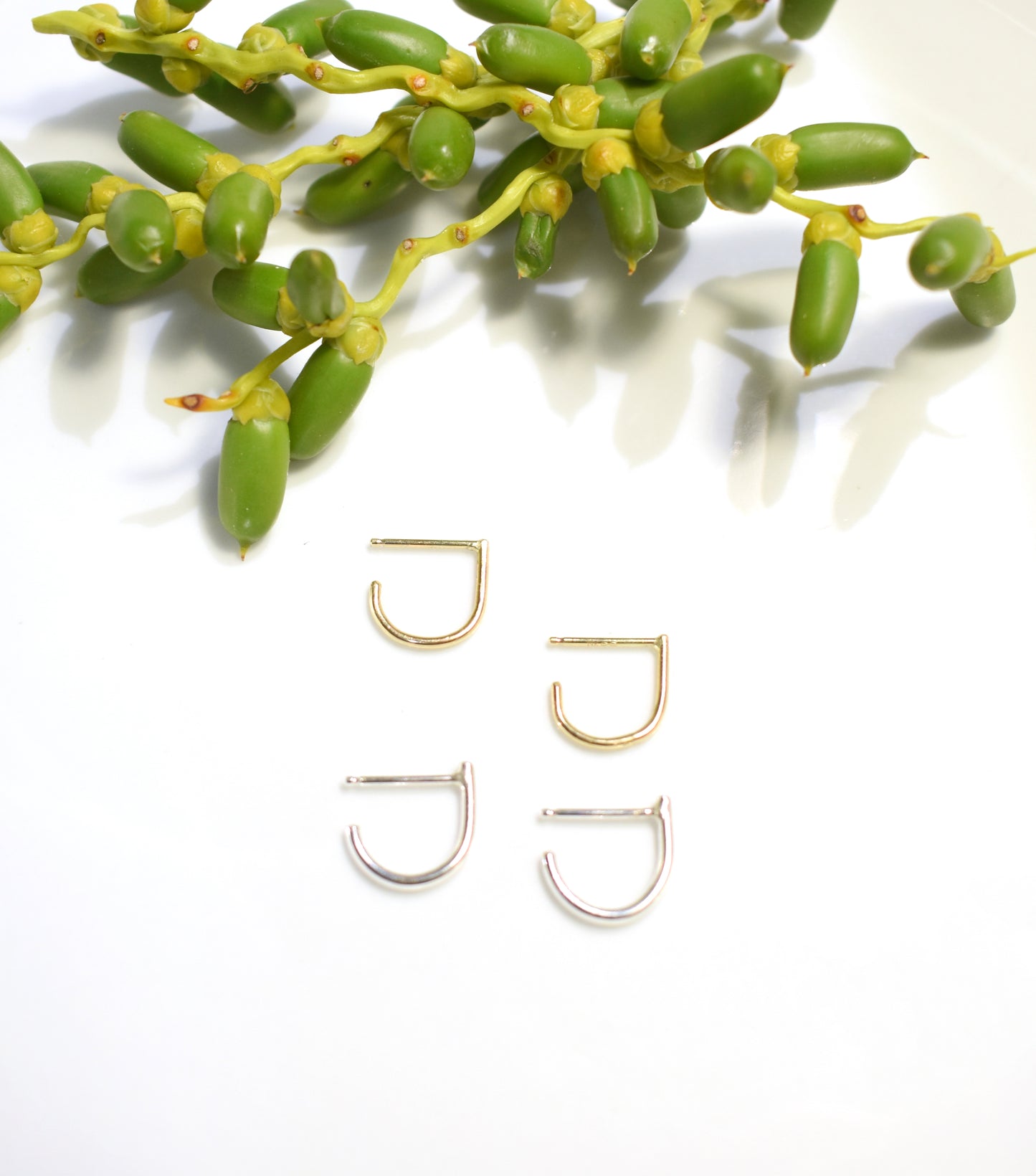 Hook earring